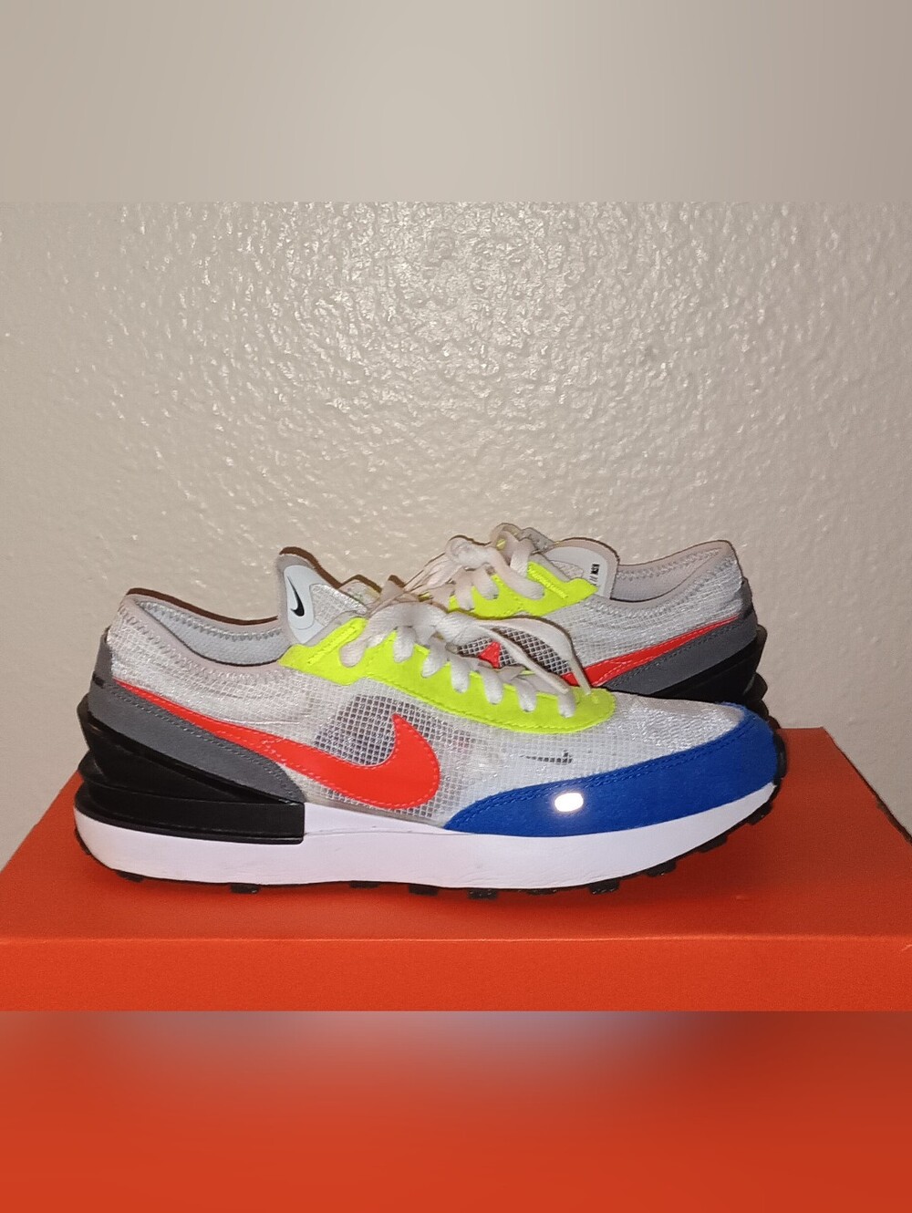 Nike Waffle One GS. Size 6.5Y